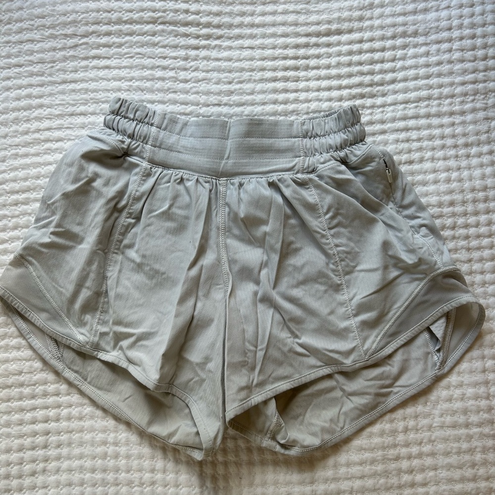 Lululemon Athletica light grey Athletic Shorts Lightweight Quick-Dry